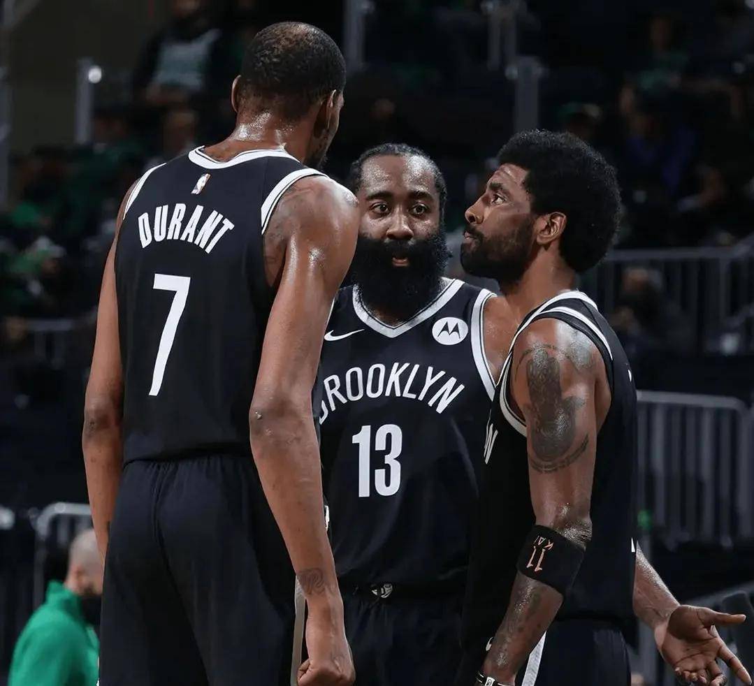 快船击败篮网,保持领先优势 快船击败篮网,保持领先优势