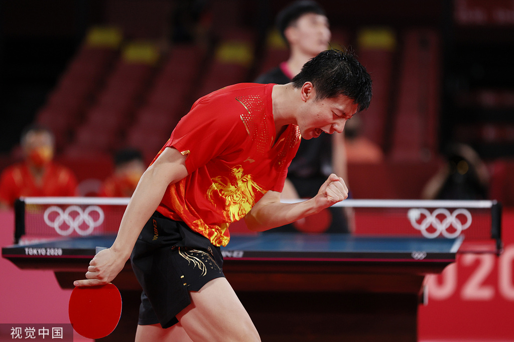 英格兰队绝杀韩国队，马龙点燃赛场